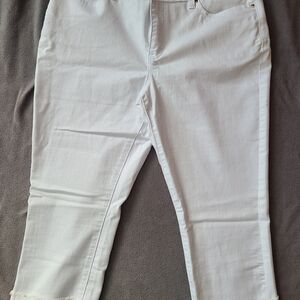 Women's White Jean Capris